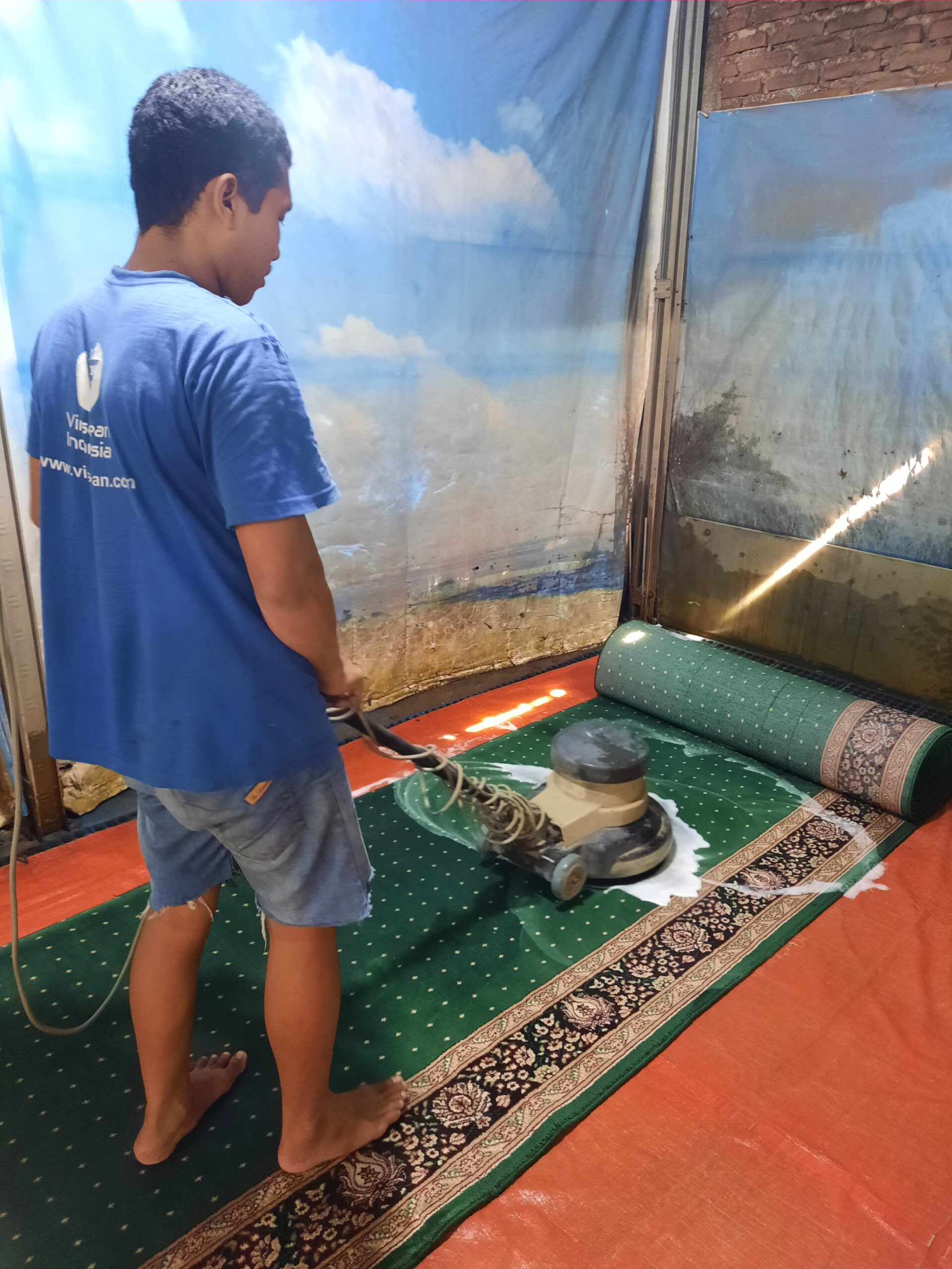 pembersihan mendetail